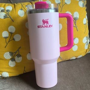 Stanley Flowstate quencher H2.0 Tumblr flamingo pink
